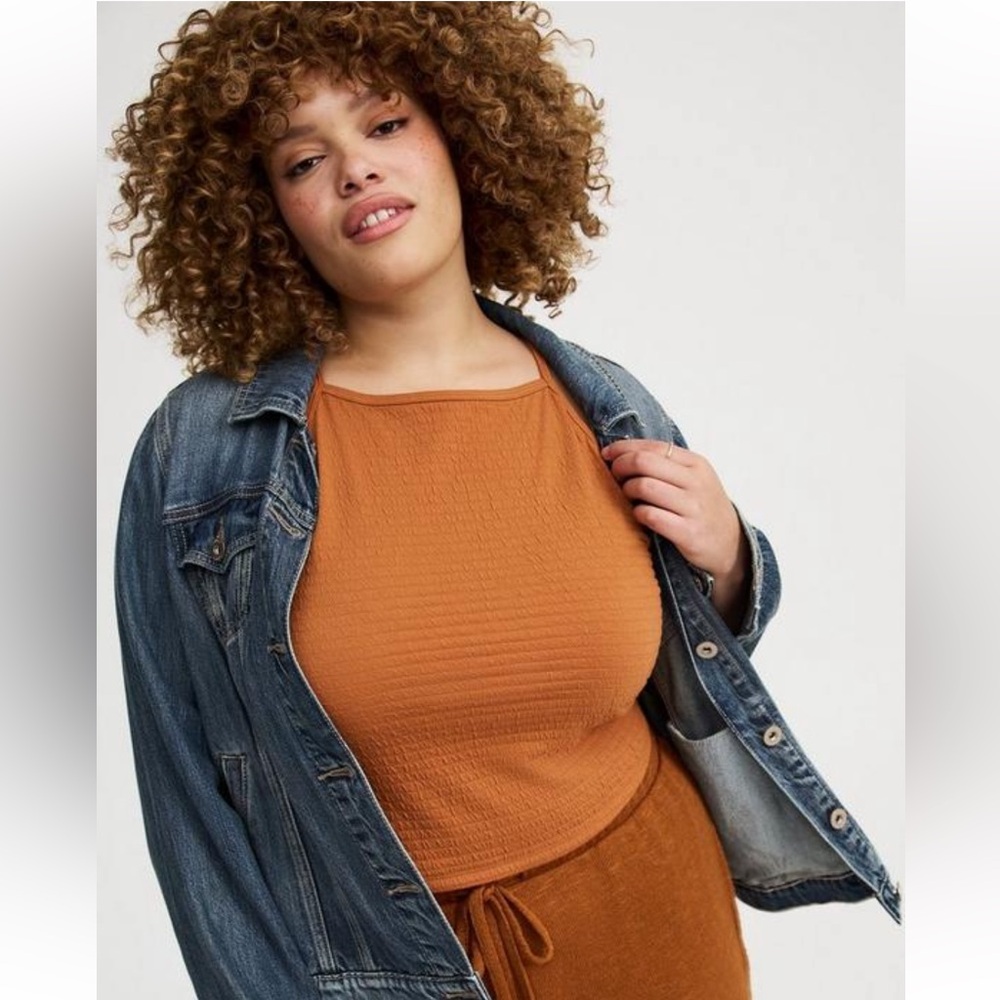 Torrid goddess neck crop top - Picture 5 of 8